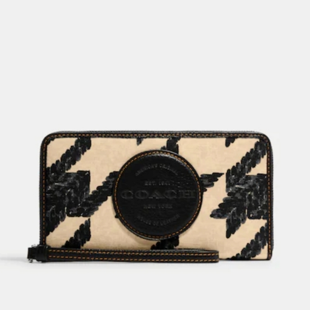 Coach Dempsey Large Wallet With Houndstooth Print